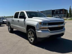 
										2018 Chevrolet Silverado 1500 Custom full									