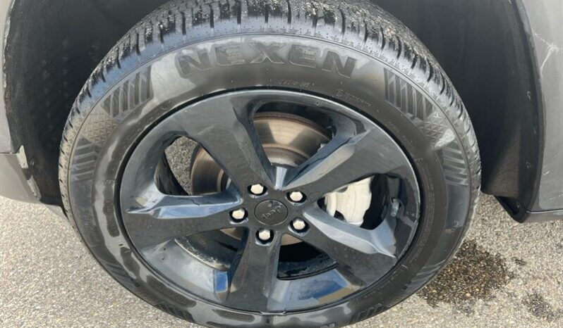
								2023 Jeep Grand Cherokee Limited Black Pack full									