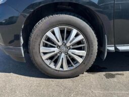 
										2018 Nissan Pathfinder S full									