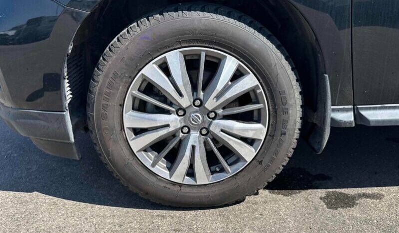 
								2018 Nissan Pathfinder S full									