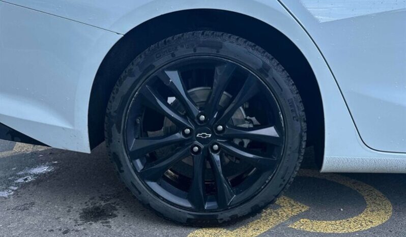 
								2023 Chevrolet Malibu LT full									