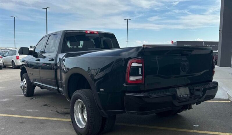 
								2020 RAM 3500 Big Horn Night Edition Dually Diesel full									