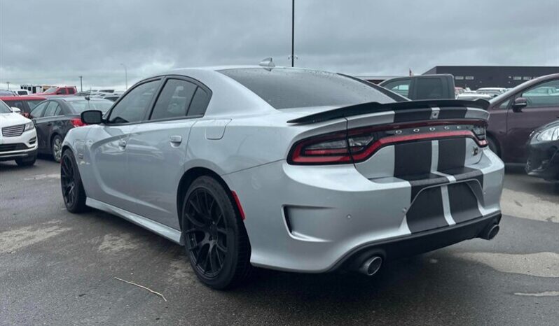 
								2022 Dodge Charger Scat Pack full									