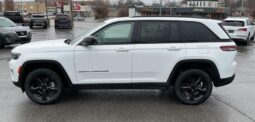 
										2023 Jeep Grand Cherokee Limited Black Pack full									