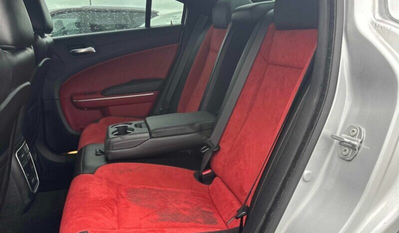 
								2022 Dodge Charger Scat Pack full									