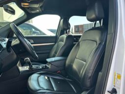 
										2019 Ford Explorer XLT full									