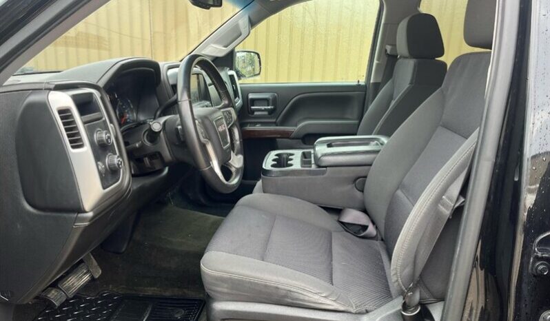 
								2018 GMC Sierra 1500 SLE full									
