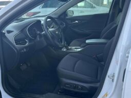 
										2023 Chevrolet Malibu LT full									