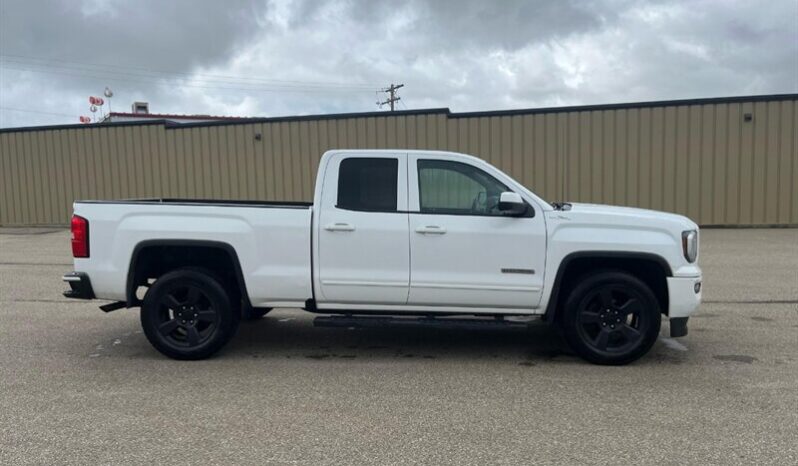 
								2017 GMC Sierra 1500 SLE Elevation full									