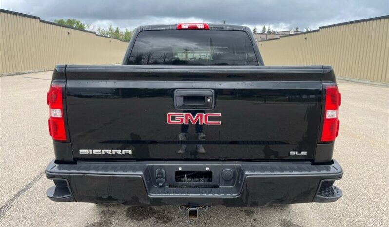 
								2018 GMC Sierra 1500 SLE full									