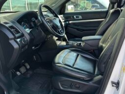 
										2019 Ford Explorer XLT full									