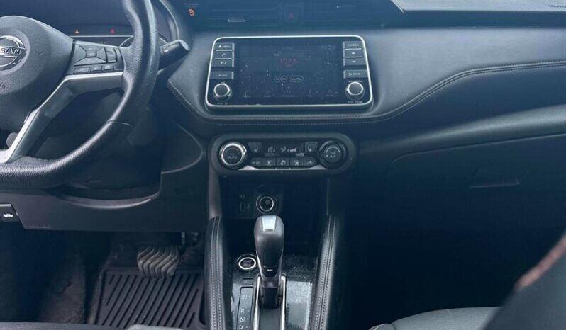 
								2019 Nissan Kicks SR full									