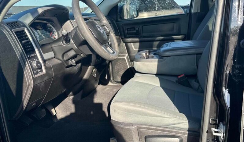 
								2019 RAM 1500 Classic ST full									