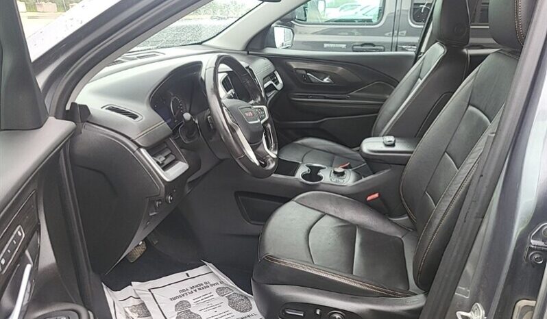 
								2020 GMC Terrain SLT Elevation full									