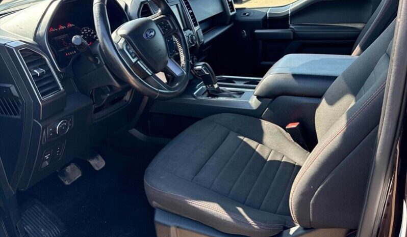 
								2019 Ford F-150 XLT Sport full									