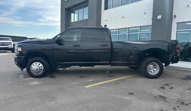 
								2020 RAM 3500 Big Horn Night Edition Dually Diesel full									