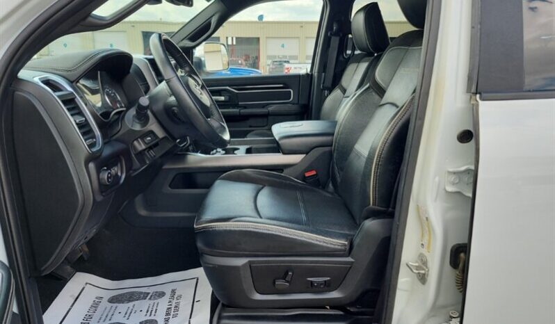 
								2022 RAM 3500 Laramie Diesel Sport full									