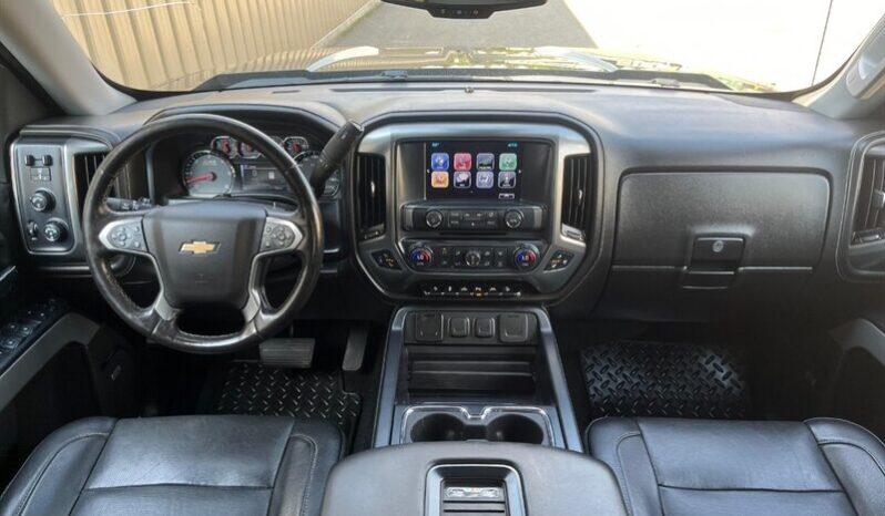 
								2018 Chevrolet Silverado 1500 LTZ Z71 full									