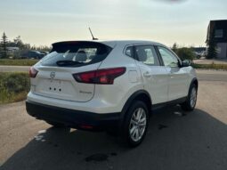 
										2018 Nissan Qashqai SV full									