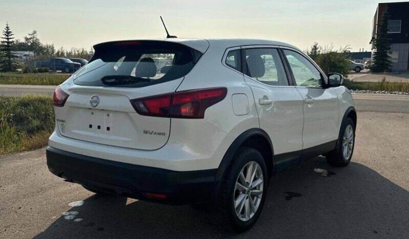 
								2018 Nissan Qashqai SV full									