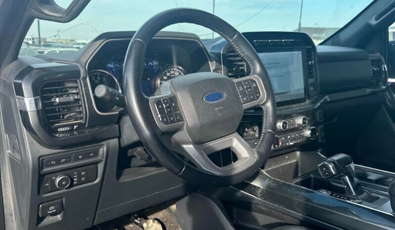 
								2021 Ford F-150 XLT full									