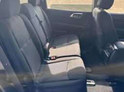 
										2017 Nissan Pathfinder SV full									