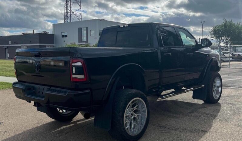 
								2019 RAM 2500 Laramie full									