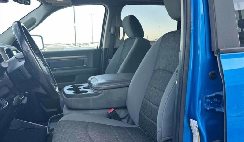 
								2020 RAM 1500 Classic SLT full									