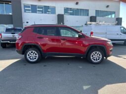
										2018 Jeep Compass Sport full									