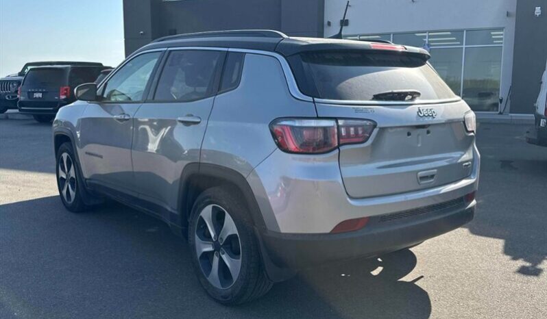 
								2020 Jeep Compass North full									