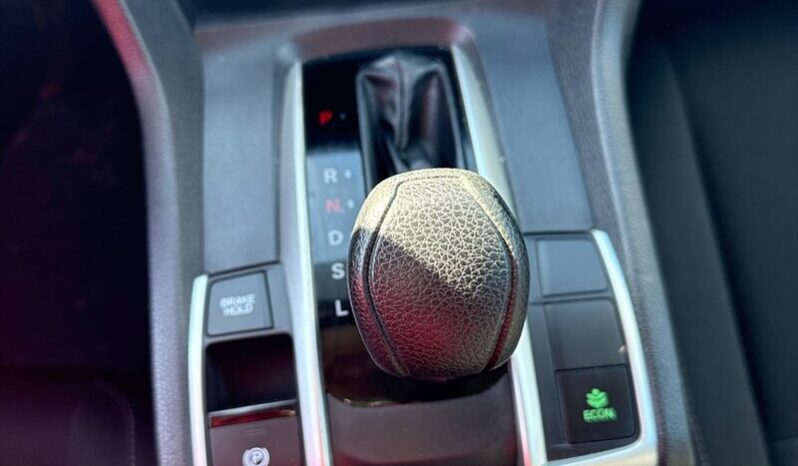 
								2021 Honda Civic LX full									