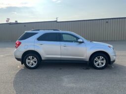 
										2017 Chevrolet Equinox LT full									