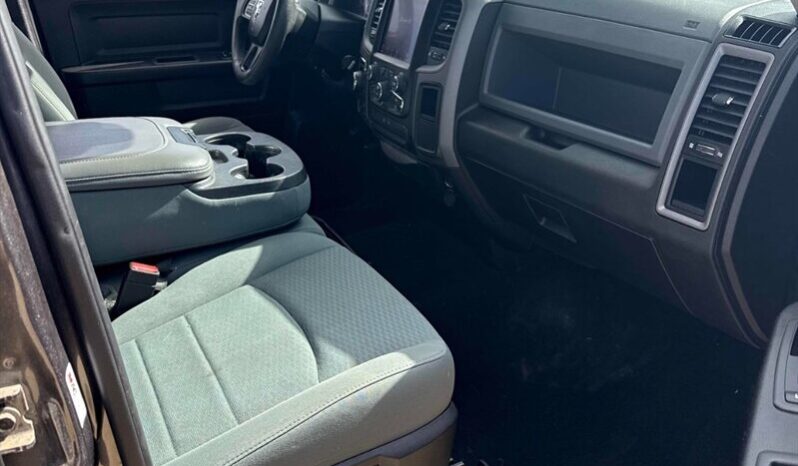 
								2019 RAM 1500 Classic Tradesman full									