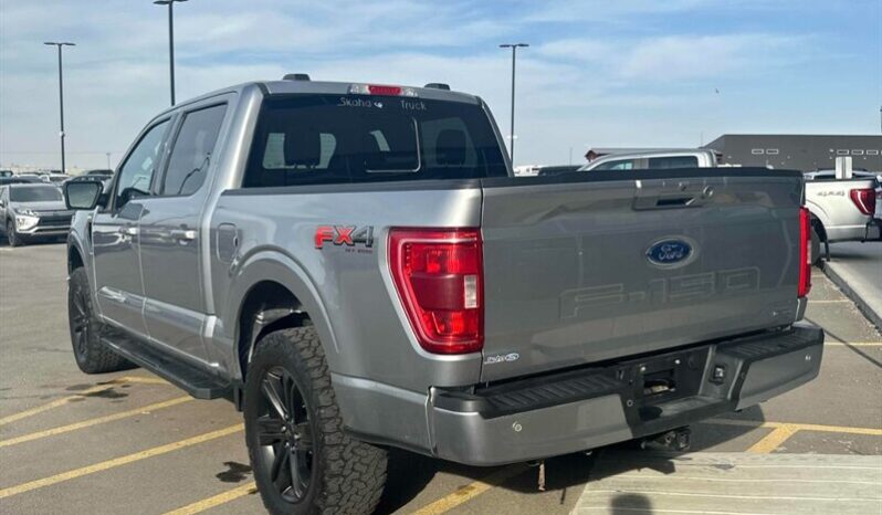 
								2021 Ford F-150 XLT full									