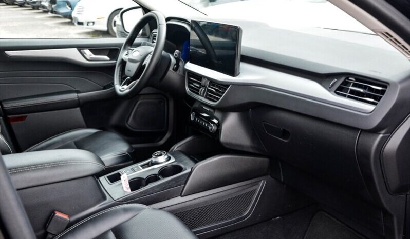 
								2024 Ford Escape Platinum full									