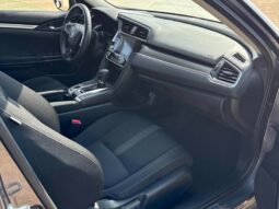 
										2021 Honda Civic LX full									