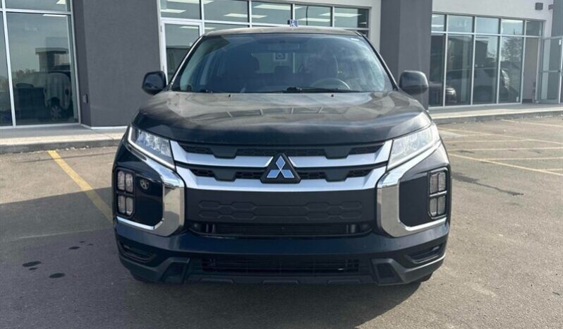 
								2021 Mitsubishi RVR ES full									