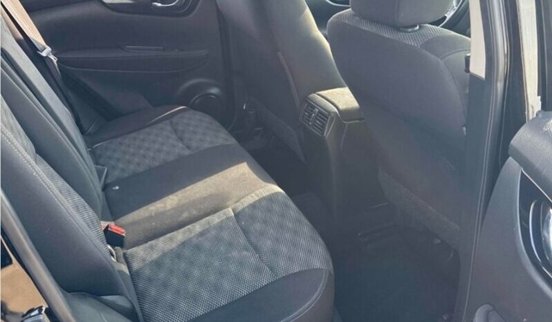 
								2018 Nissan Qashqai SV Sunroof full									