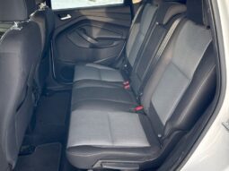 
										2017 Ford Escape SE full									