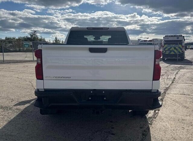 
								2022 Chevrolet Silverado 1500 Work Truck full									