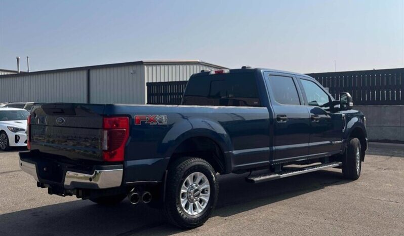 
								2020 Ford F-250 Super Duty XLT full									