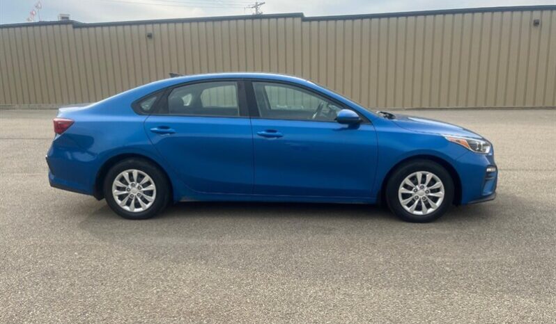 
								2021 Kia Forte LX full									