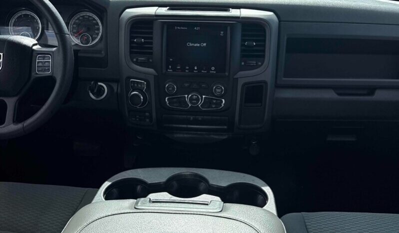 
								2019 RAM 1500 Classic Tradesman full									