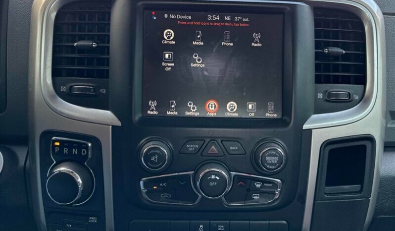 
								2016 RAM 1500 SLT full									