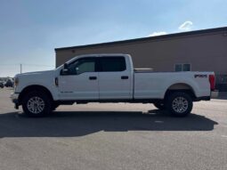 
										2019 Ford F-350 Super Duty XLT full									