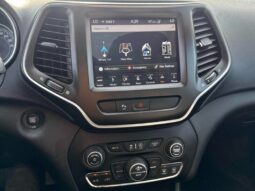 
										2019 Jeep Cherokee Trailhawk Elite full									