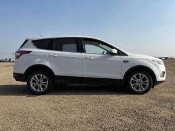 
										2017 Ford Escape SE full									