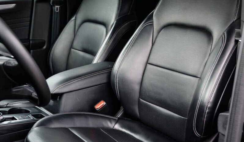 
								2024 Ford Escape Platinum full									