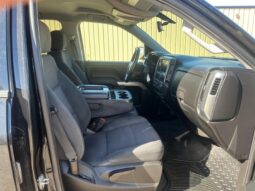 
										2018 Chevrolet Silverado 1500 LT full									