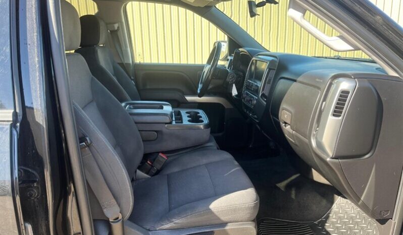 
								2018 Chevrolet Silverado 1500 LT full									